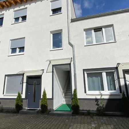 Pension Neon Mannheim Exterior photo
